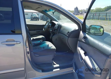 2006 Toyota Sienna Le from USA, damaged, VIN 5TDZA23CX6S414253